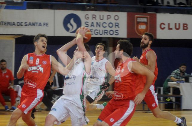 Unión enfrentará a Tiro Federal en cuartos de final