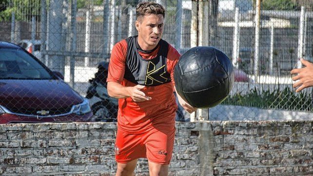 Gastón Novero se integró este lunes al plantel de Patronato.