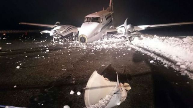 Un avión privado despistó por el hielo y el aeropuerto de Bariloche volvió a cerrarse