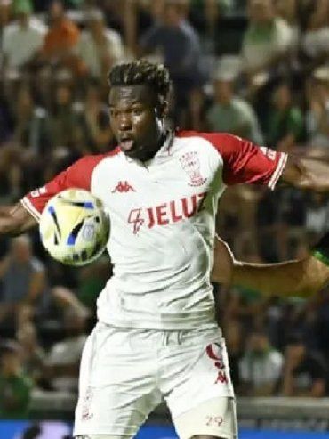 Con un expulsado por lado, Banfield y Huracán iniciaron con un empate el Torneo Apertura