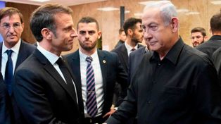 Macron ya le había advertido en marzo pasado a Netanyahu que cualquier traslado forzoso de población de la Franja de Gaza constituiría un crimen de guerra.
