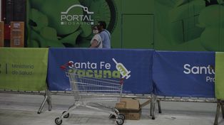 La provincia había dispuesto un vacunatorio contra el Covid en uno de los shoppings de la zona norte.&nbsp;