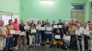 Los integrantes de la Comisión Directiva en Obras Sanitarias.