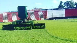 El campo de juego del estadio de Unión está mejor que nunca