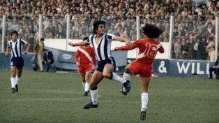 Se cumplen 50 años del debut de Diego Maradona en Primera: el día que comenzó la leyenda