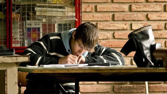 Se extendió el plazo de inscripción a las Becas de Estudio UNL