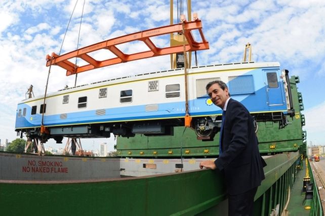 Randazzo prometió que gestionará la construcción del tren Rosario - Santa Fe para el año que viene
