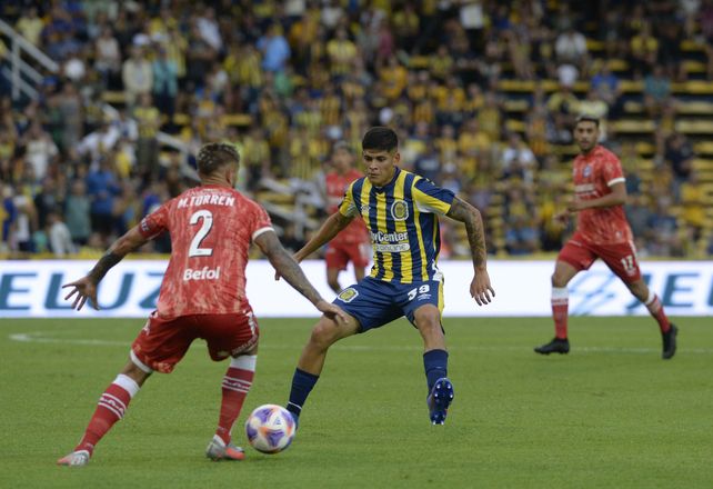 Oviedo tiene dos partidos desde el arranque en el torneo, frente a Argentinos Juniors y Tigre.