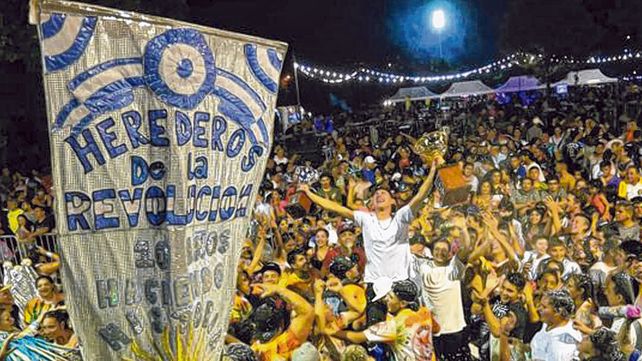 Las comparsas locales se preparan para los festejos de carnaval
