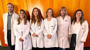 El equipo del Vilela que se capacita en el Garrahan, en el marco de un programa internacional