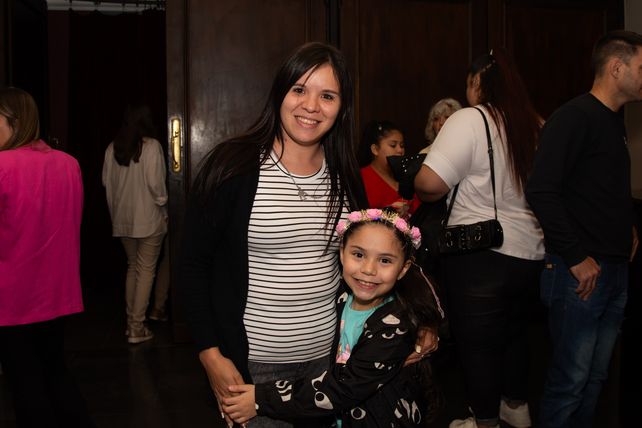 Eliana Álvarez y Zamira Jerez