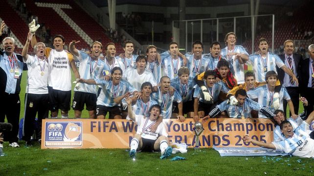 Fue campeón con Messi en el sub-20 y luego se convirtió en referente del fútbol de Suiza