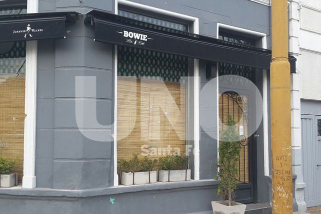 Balearon el frente de un bar ubicado en barrio Candioti de la ciudad