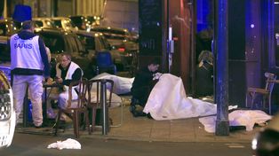 Al menos 60 muertos luego de ataques y explosiones en pleno centro de París