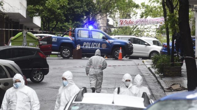 Un intento de salidera en Tucumán y Belgrano causó la muerte de un asaltante a manos de un policía que iba de custodio.&nbsp;