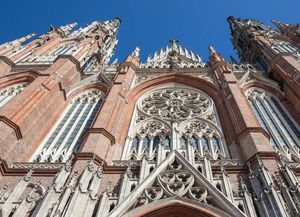 Superó a Notre Dame y a Santa María del Fiore: la catedral argentina elegida como la más linda del mundo
