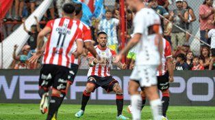 Barracas Central buscará volver al triunfo ante el agrandado Defensa