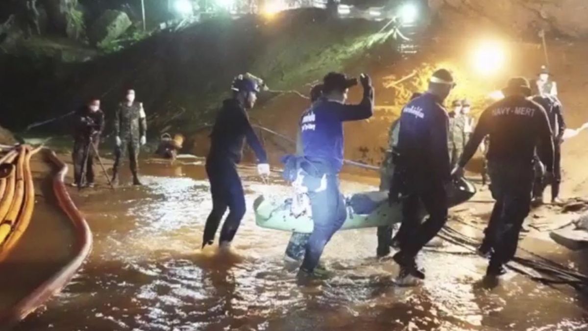 Difunden el primer video que muestra el rescate de Tailandia por dentro