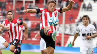 Central Córdoba y Estudiantes juegan la revancha por Superliga