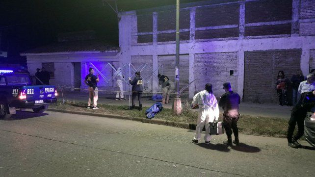 El homicidio sucedió en la intersección de Blas Parera y Ayacucho.