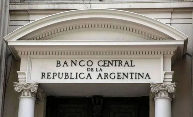 El Banco Central volvió a comprar y el dólar blue bajó.