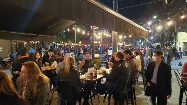 La provincia de Buenos Aires cierra actividades de 2 a 6 en 110 distritos por el aumento de contagios