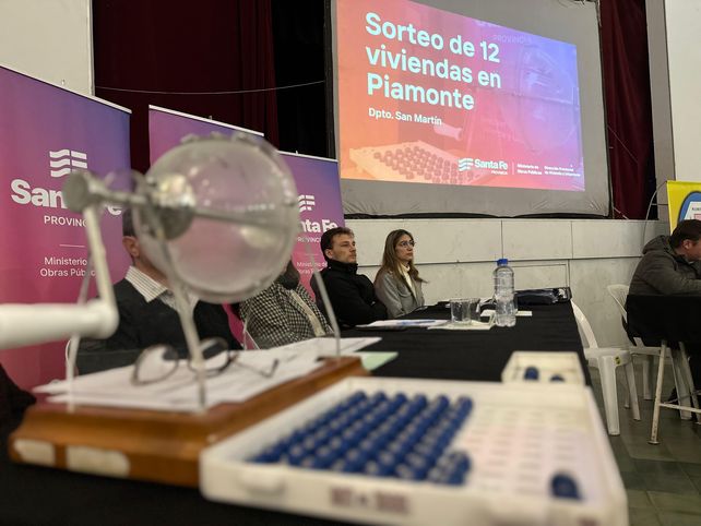 Sortearon 12 viviendas en Piamonte para familias de la localidad
