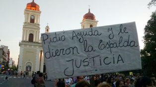Encuentran enterrados en un patio de la parroquia los celulares del cura Viroche
