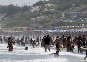 M&aacute;s de 350 mil turistas en Mar del Plata en el fin de semana