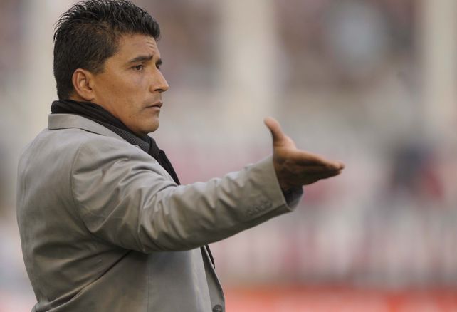 El Turco Asad dejó de ser el DT de San Lorenzo