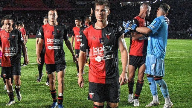 Facundo Castro, a fondo en Colón: Me siento bien, pero tengo la espina de que llegue el gol