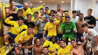 Las Palmas venció agónicamente a Celta y salió de la zona de descenso
