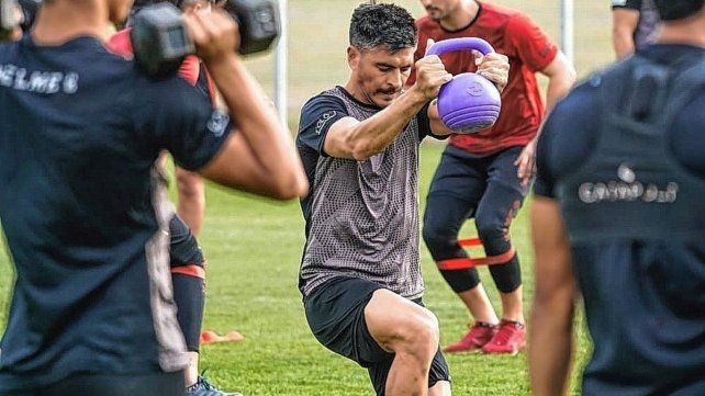 La dirigencia de Colón aguarda la respuesta de Paolo Goltz