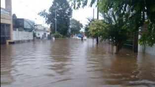 El gobernador de Entre Ríos dijo que la creciente del Uruguay es inédita
