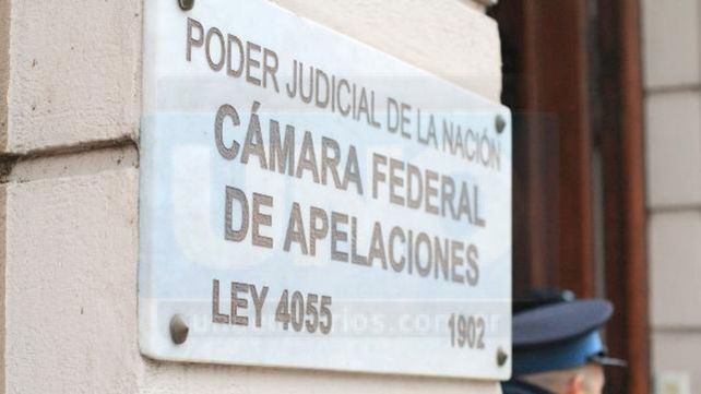 Tras ser indagados quedaron presos un concejal paranaense y una funcionaria municipal