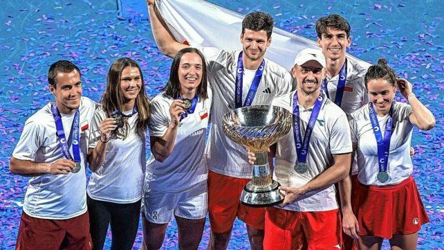 Polonia se consagró campeón de la United Cup.