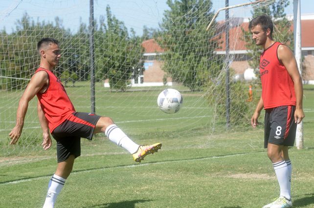 Giovanini y Blanc ya fueron apuntados por el entrenador de Primera