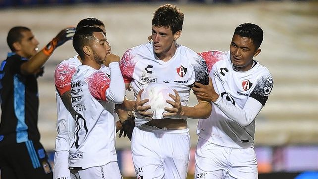 Germán Conti, que sonó para volver a Colón, jugará en Bahía