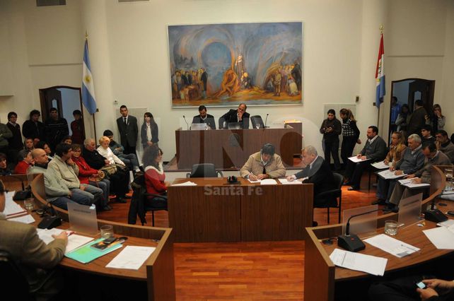 Leonardo Simoniello seguirá al frente del Concejo Municipal de Santa Fe