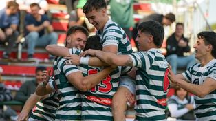El festejo de Jockey Club en el trabajado triunfo sobre Santa Fe RC. Ahora ante Crai busca el título del Regional del Litoral.