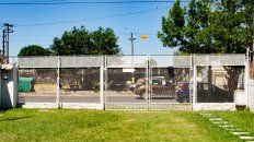 Un polémico proyecto en la Legislatura propone legalizar los alambrados con electricidad para proteger las viviendas. Un polémico proyecto en la Legislatura propone legalizar los alambrados con electricidad para proteger las viviendas.