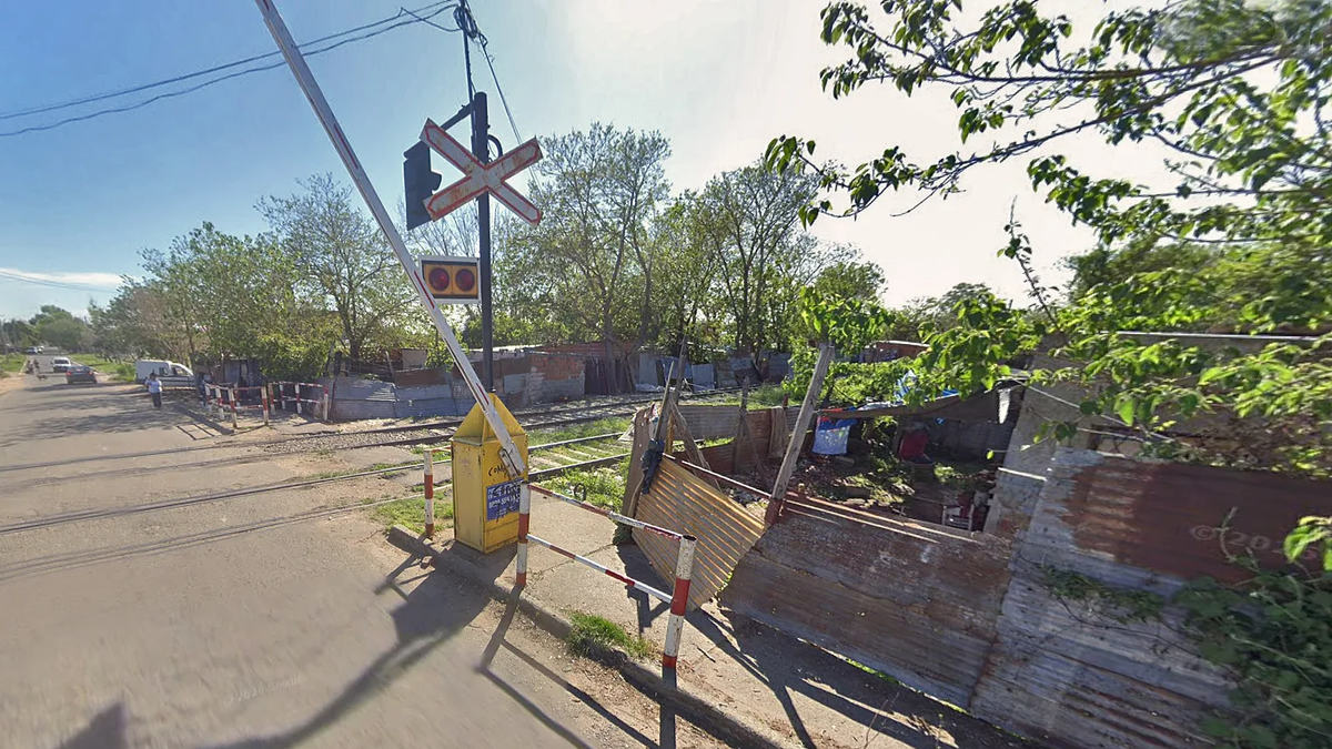 Barrio Ludueña: un ataque a balazos dejó a tres personas en grave estado, una de ellas embarazada