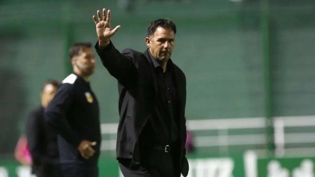 Diego Dabove cree que Huracán tendrá en Boston River