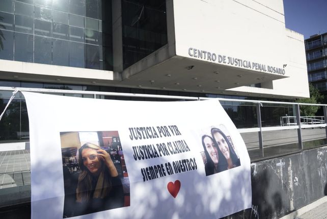 Allegados a las víctimas pidieron justicia al inicio del juicio.&nbsp;