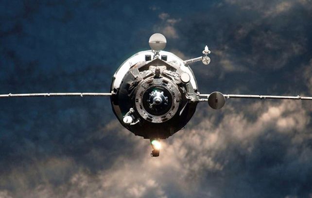 La nave Progress M-27M se desintegraría casi totalmente al entrar en la atmósfera. Con excepción de los componentes de titanio o acero. (imagen: Nasa)