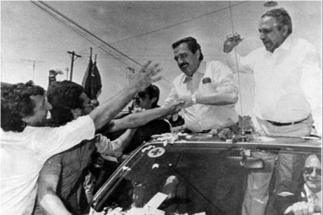 Se cumplen hoy 30 años de la victoria electoral de Alfonsín