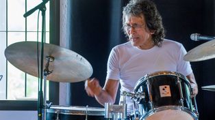 Black Amaya, histórico baterista del rock argentino, tocará este jueves en Rosario junto a músicos locales