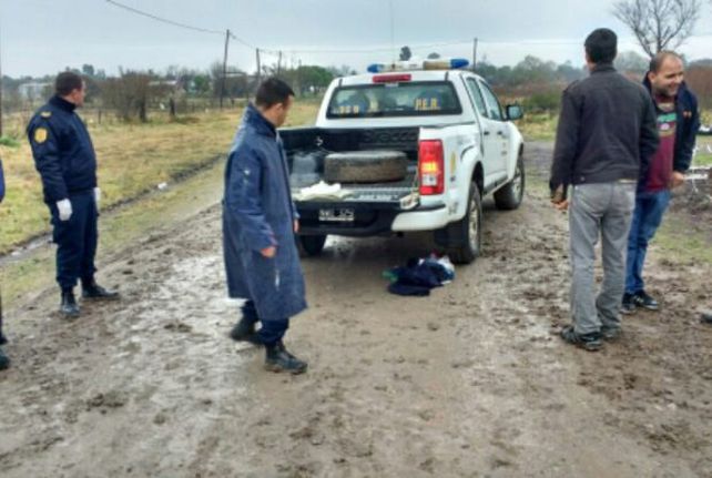 En el barro. La primera vez