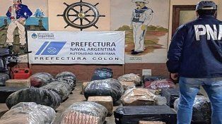 Prefectura decomisó mercadería ilegal en Colón.