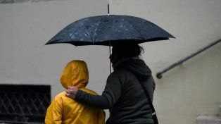 El tiempo en Rosario: el lunes arranca con alerta amarillo por lluvia